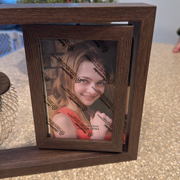 Mayamila Memorial Picture Frame 4x6 - Picture 3 of 6